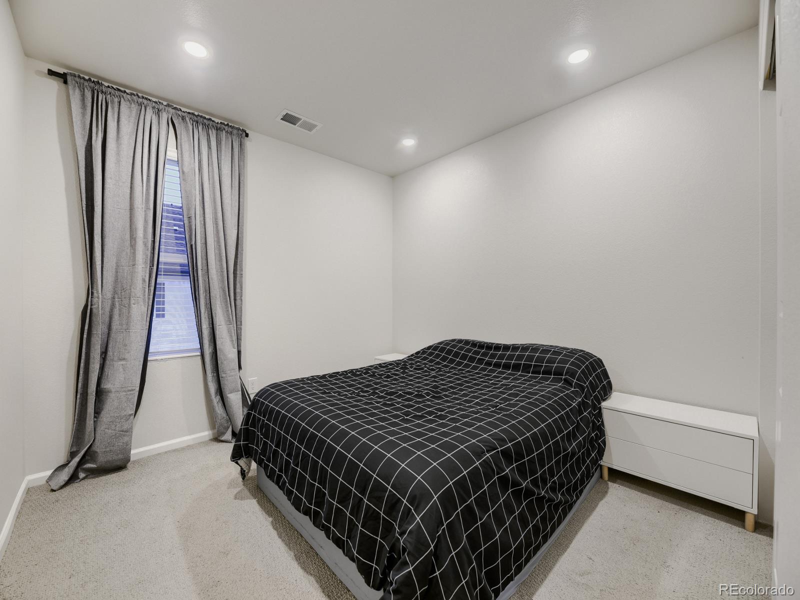 MLS Image #12 for 21183 e 63rd drive,aurora, Colorado