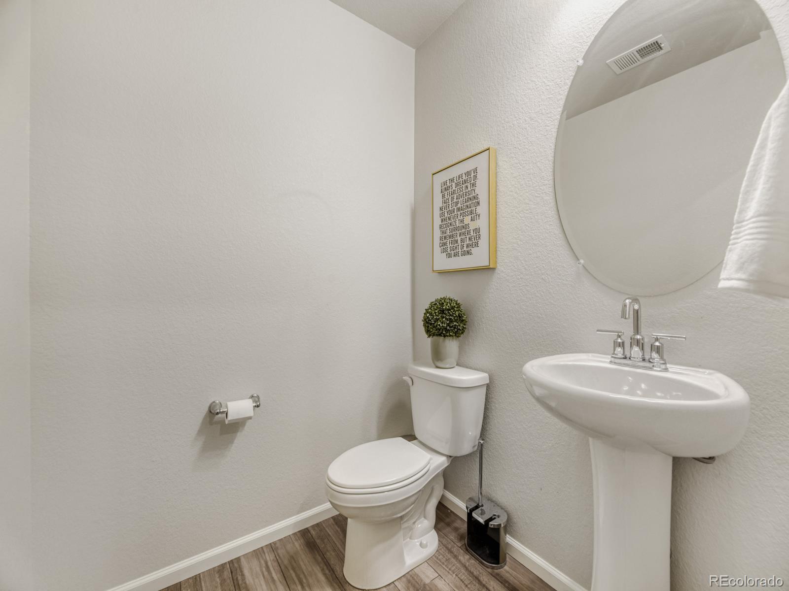 MLS Image #6 for 21183 e 63rd drive,aurora, Colorado
