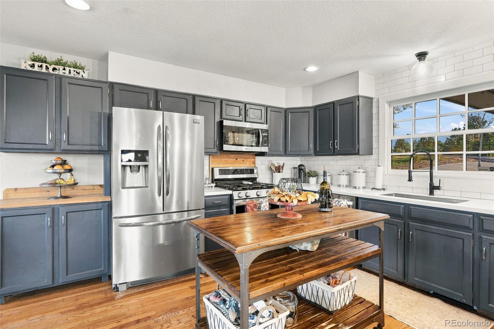 MLS Image #5 for 8651 n pinery parkway,parker, Colorado