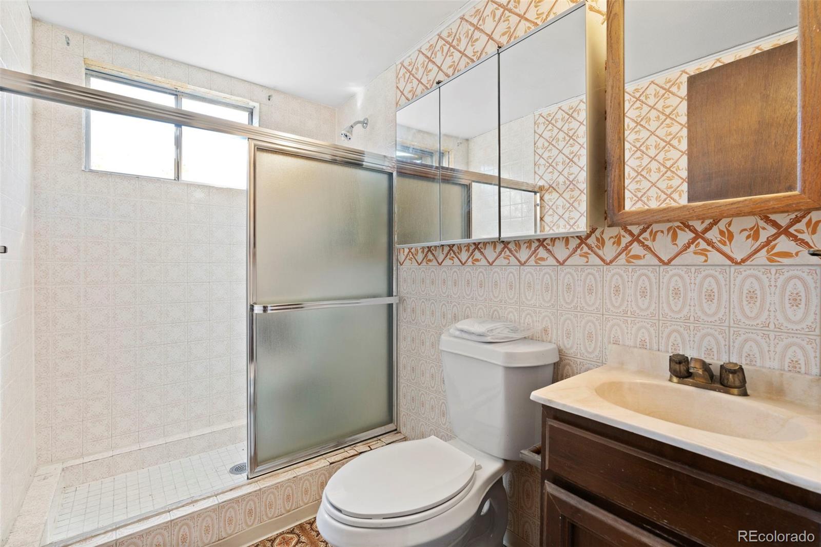 MLS Image #31 for 1080 e 85th place,denver, Colorado