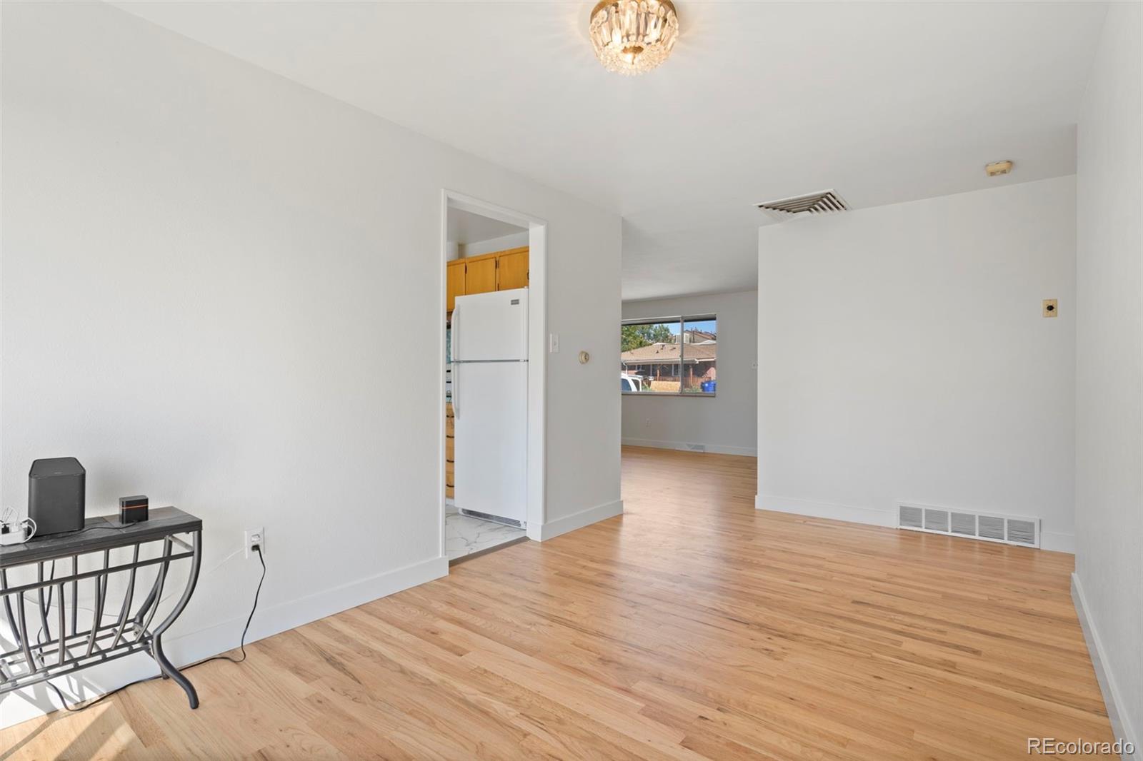 MLS Image #8 for 1080 e 85th place,denver, Colorado