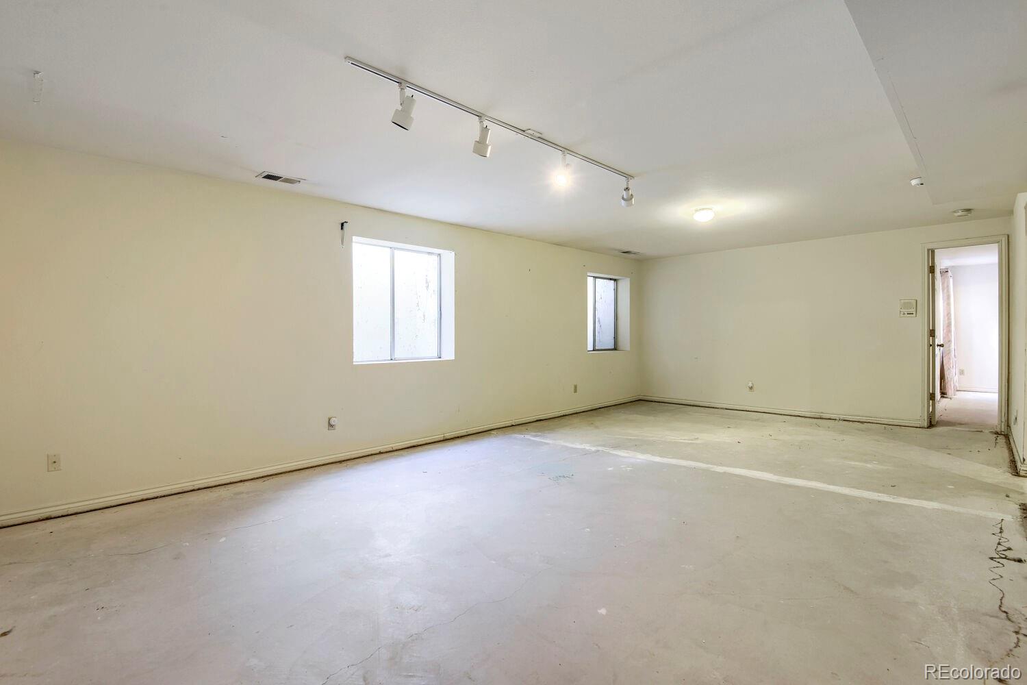 MLS Image #17 for 1683 s trenton street ,denver, Colorado