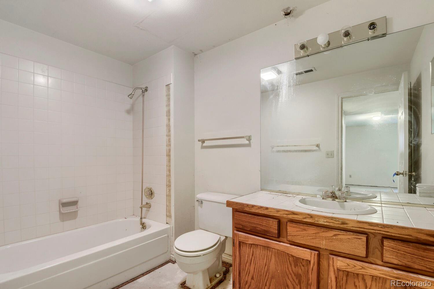 MLS Image #18 for 1683 s trenton street ,denver, Colorado