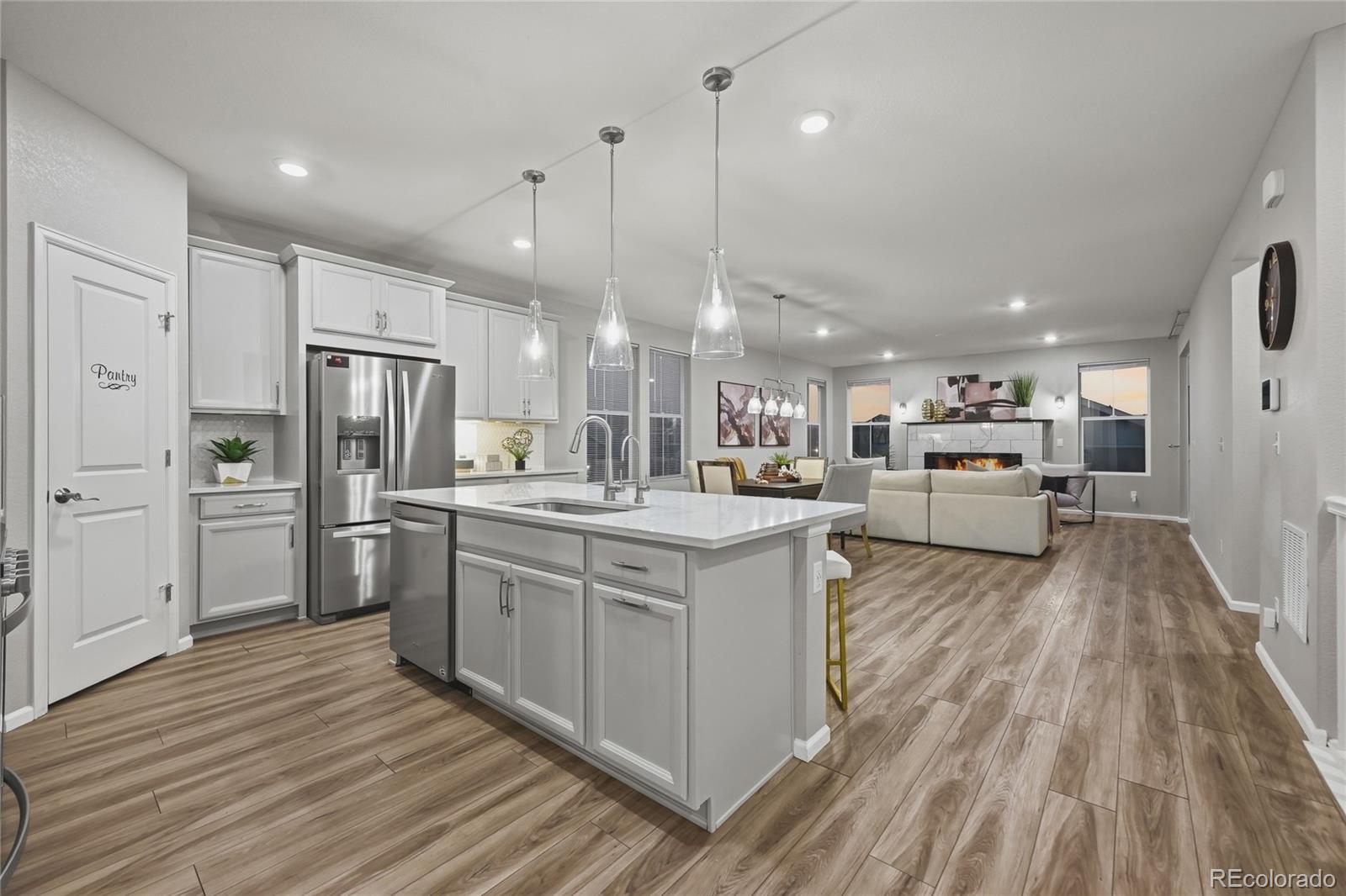 MLS Image #7 for 21486 e stanford avenue,aurora, Colorado