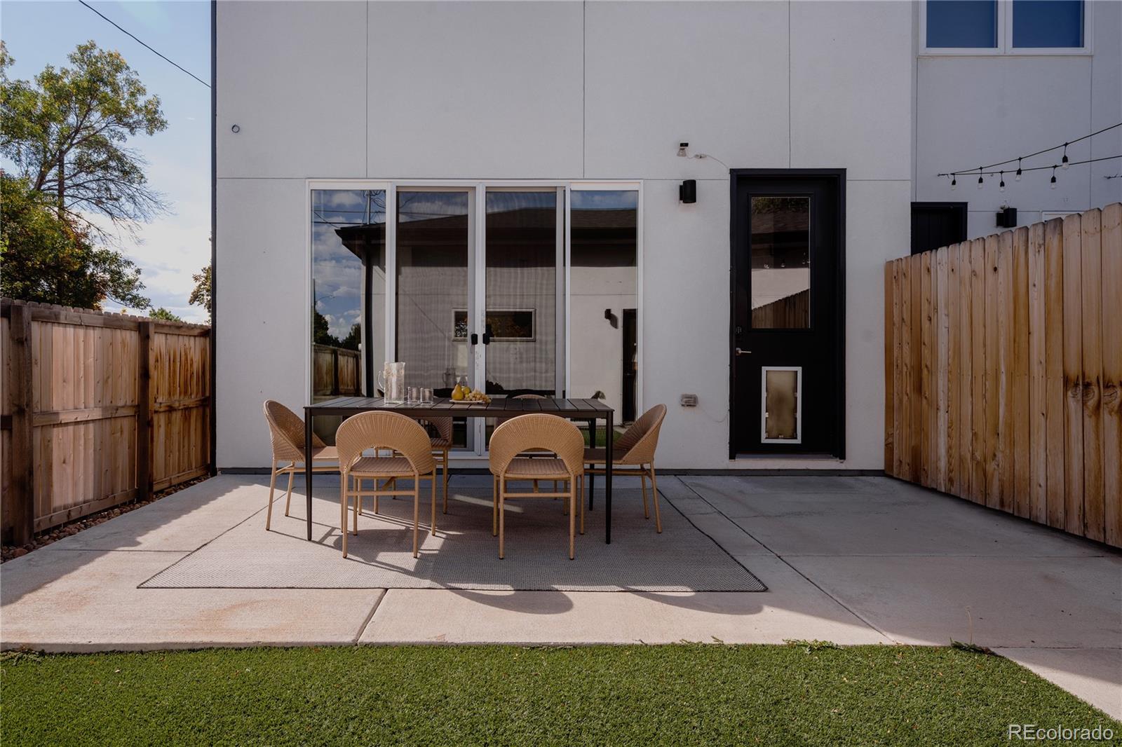 MLS Image #21 for 2596 s bannock street,denver, Colorado