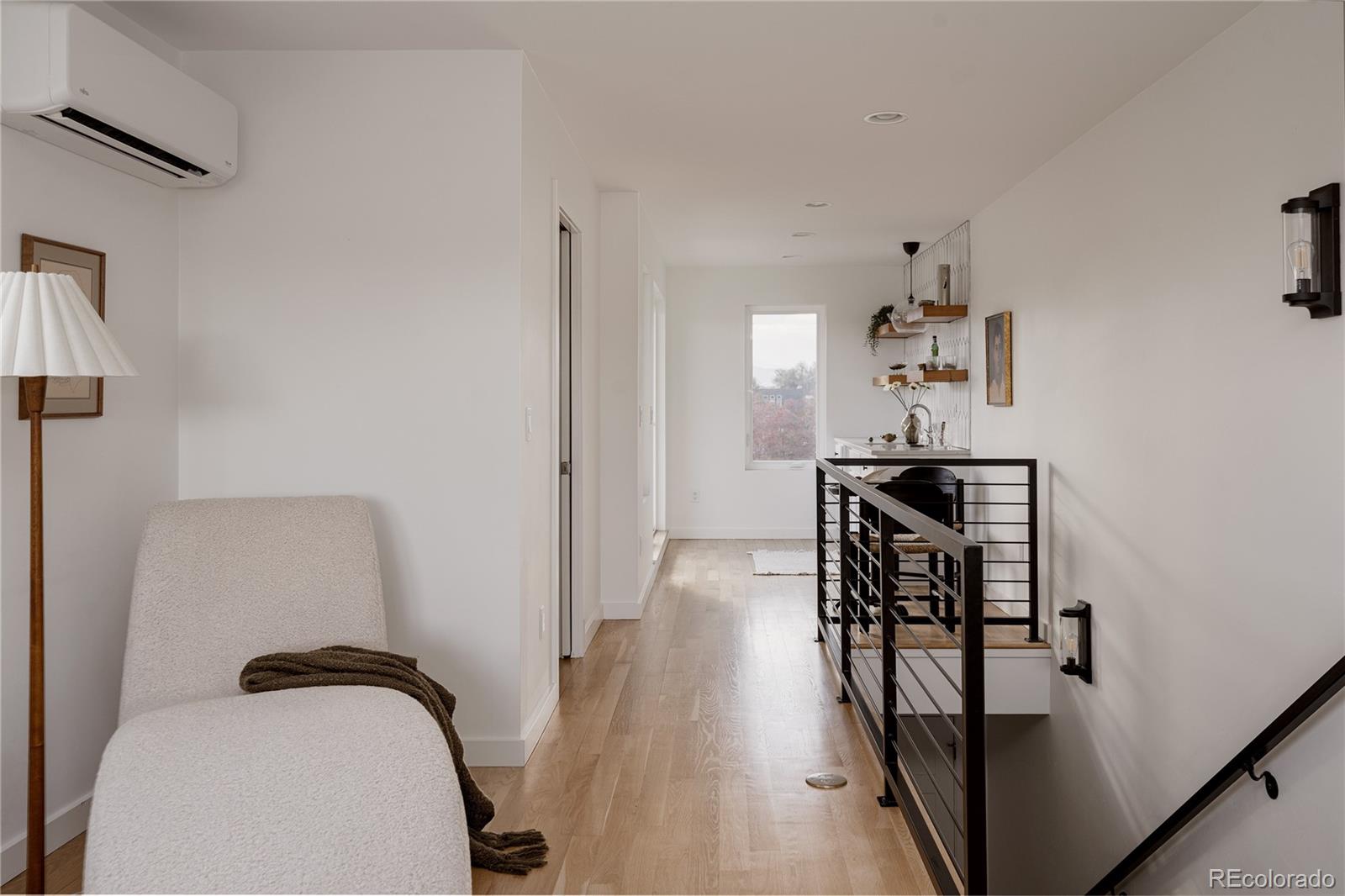 MLS Image #39 for 2596 s bannock street,denver, Colorado