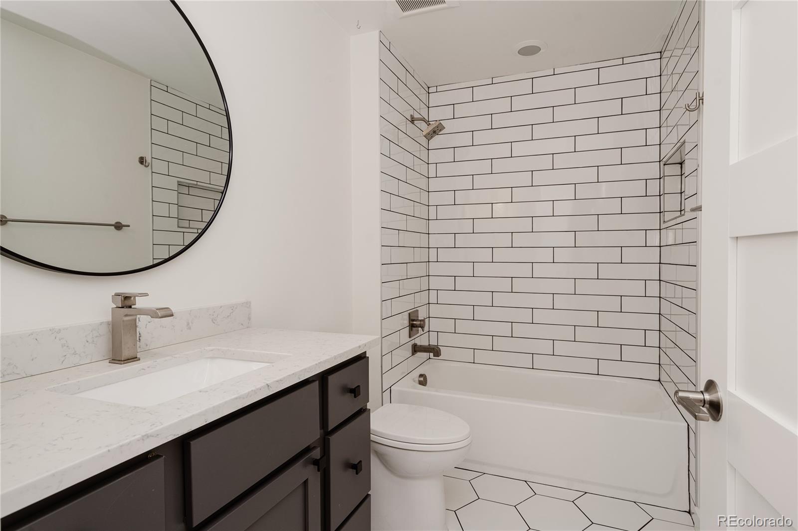 MLS Image #49 for 2596 s bannock street,denver, Colorado