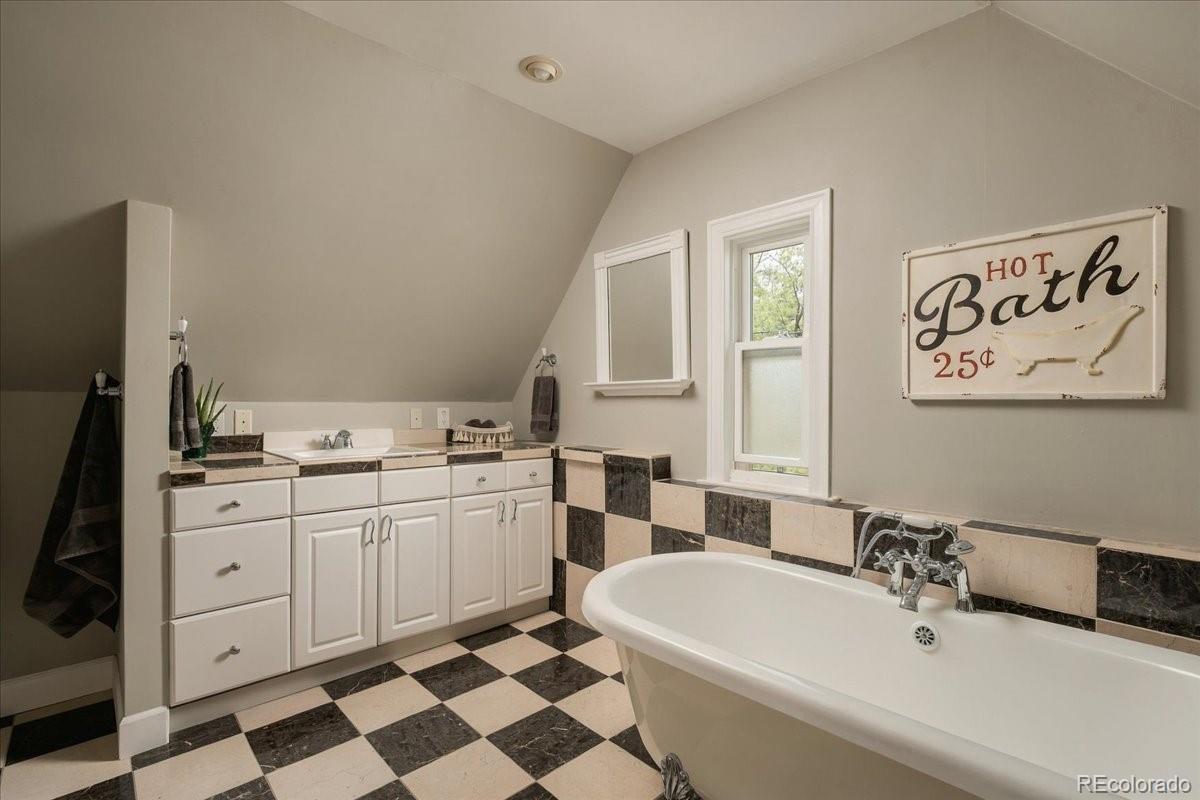 MLS Image #20 for 171  albion street,denver, Colorado