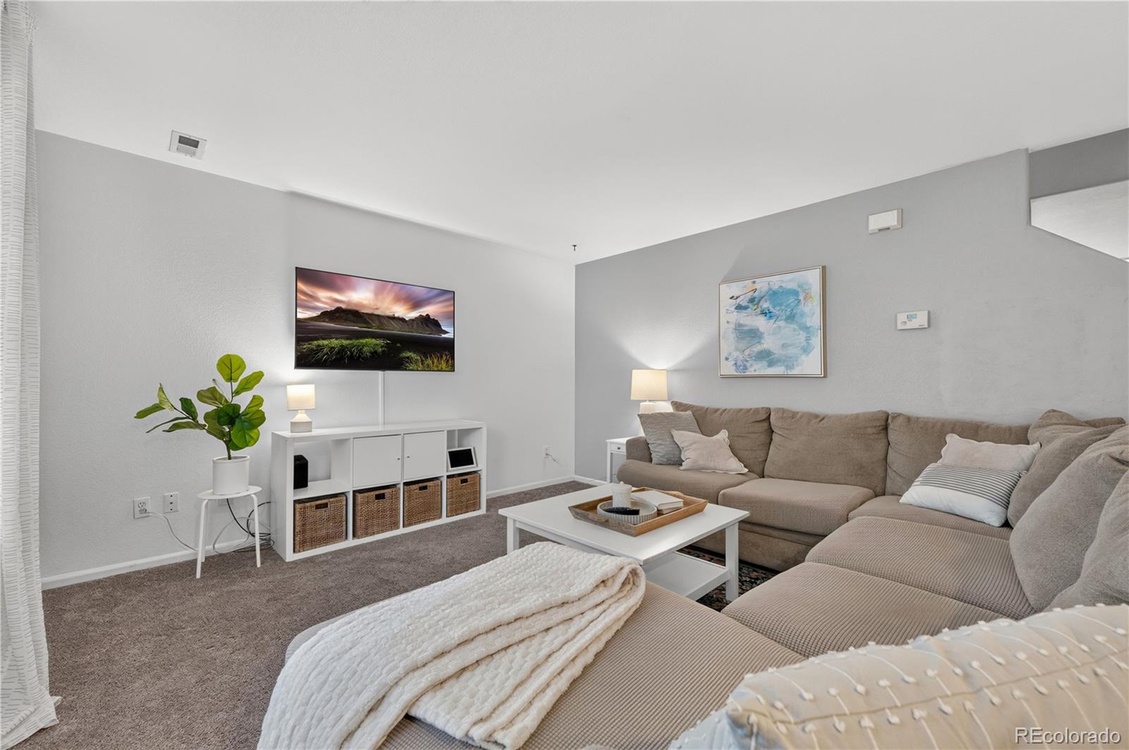 MLS Image #4 for 4325 w kenyon avenue,denver, Colorado