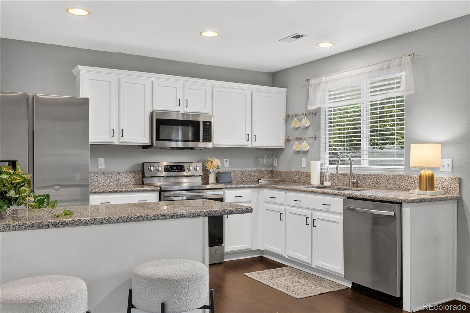 MLS Image #7 for 4325 w kenyon avenue,denver, Colorado
