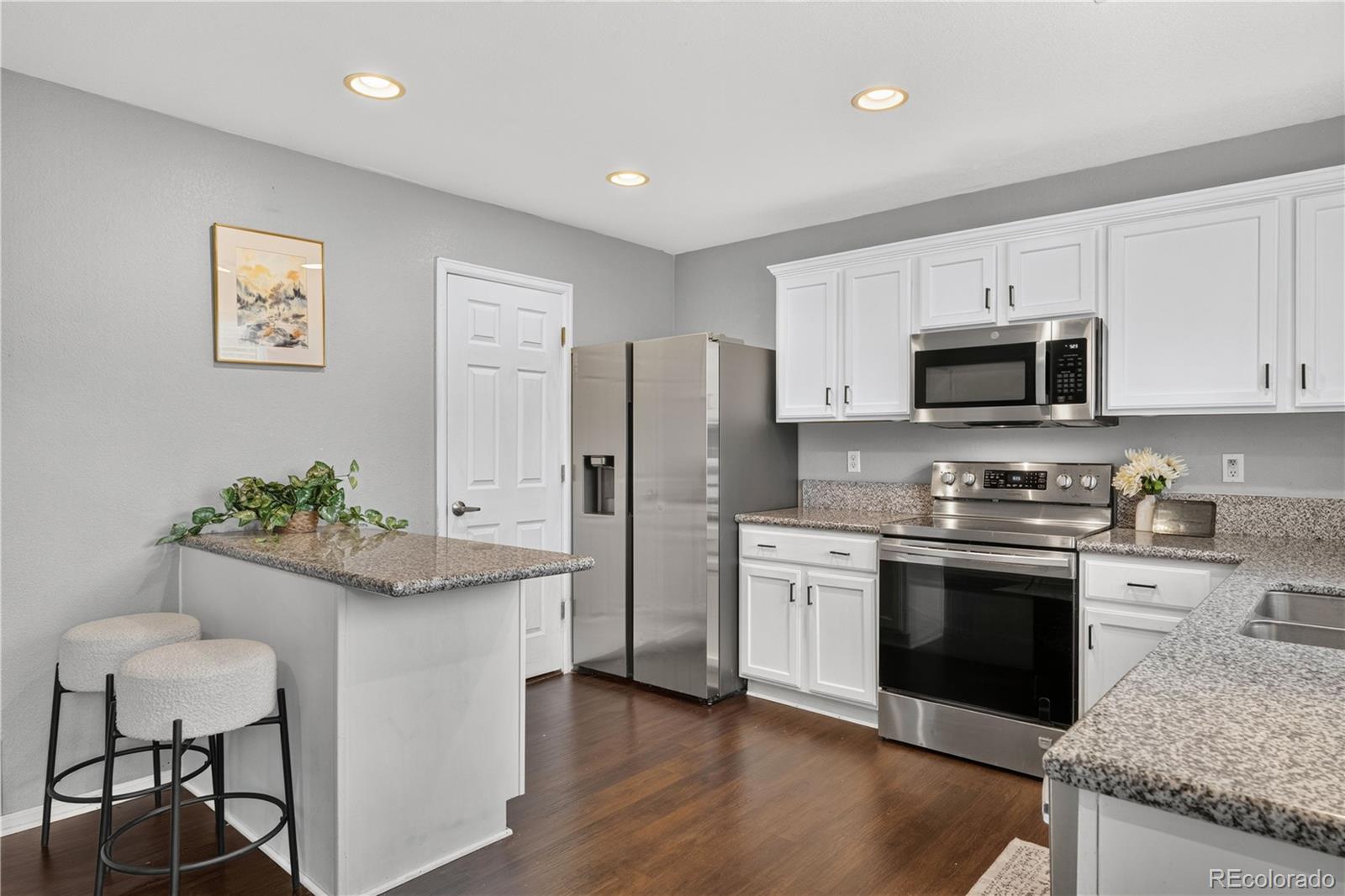 MLS Image #9 for 4325 w kenyon avenue,denver, Colorado