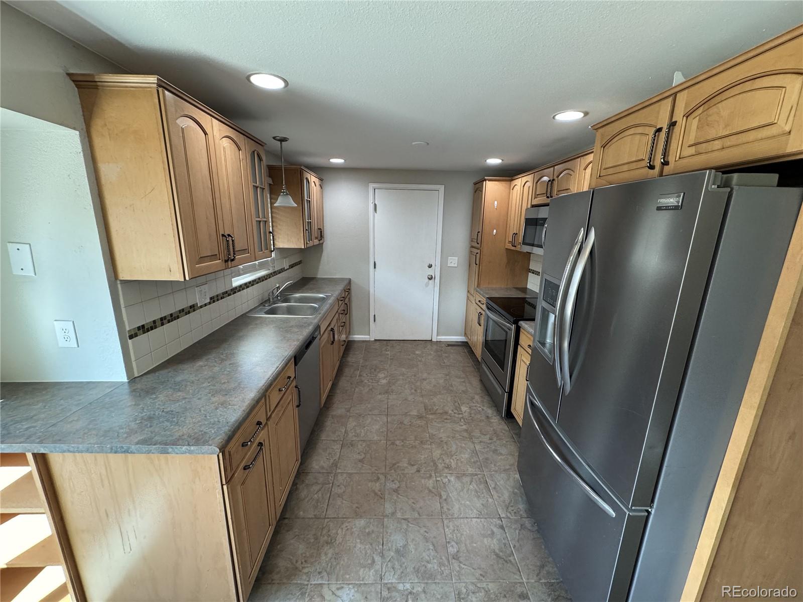 MLS Image #5 for 670  calle entrada ,fountain, Colorado