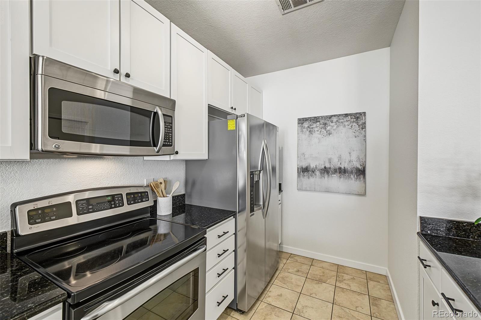 MLS Image #10 for 3101  blake street,denver, Colorado