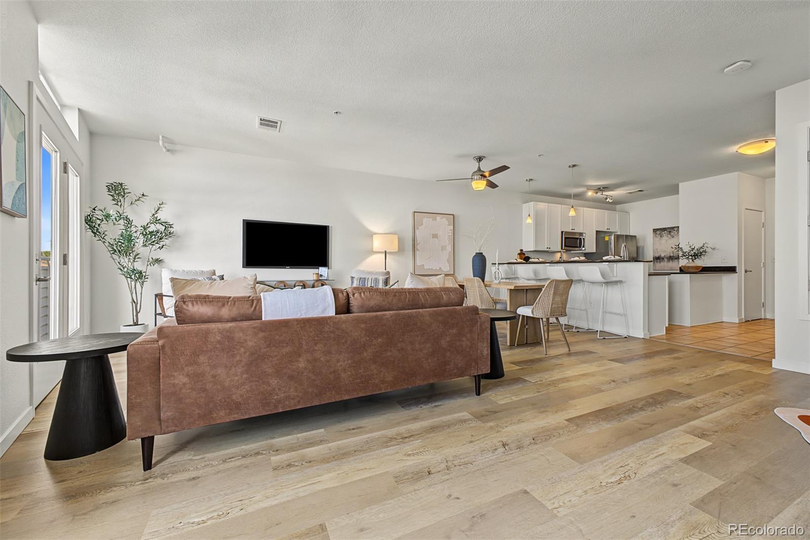 MLS Image #7 for 3101  blake street,denver, Colorado
