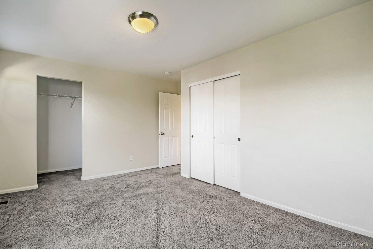 MLS Image #16 for 18654 e 43rd place,denver, Colorado
