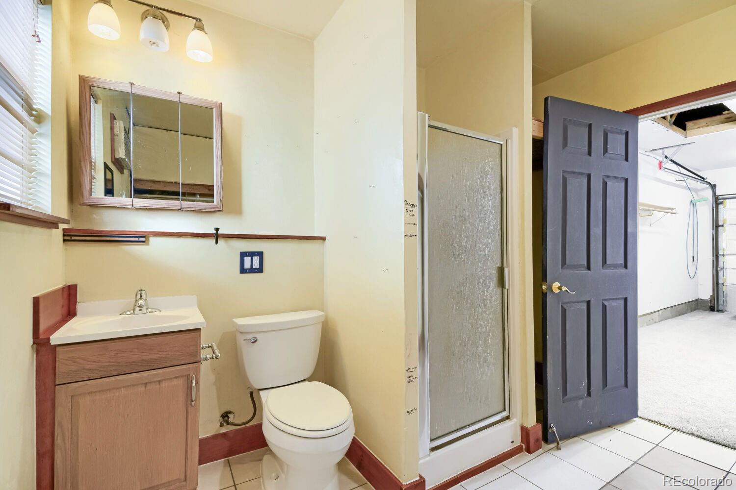 MLS Image #19 for 18654 e 43rd place,denver, Colorado