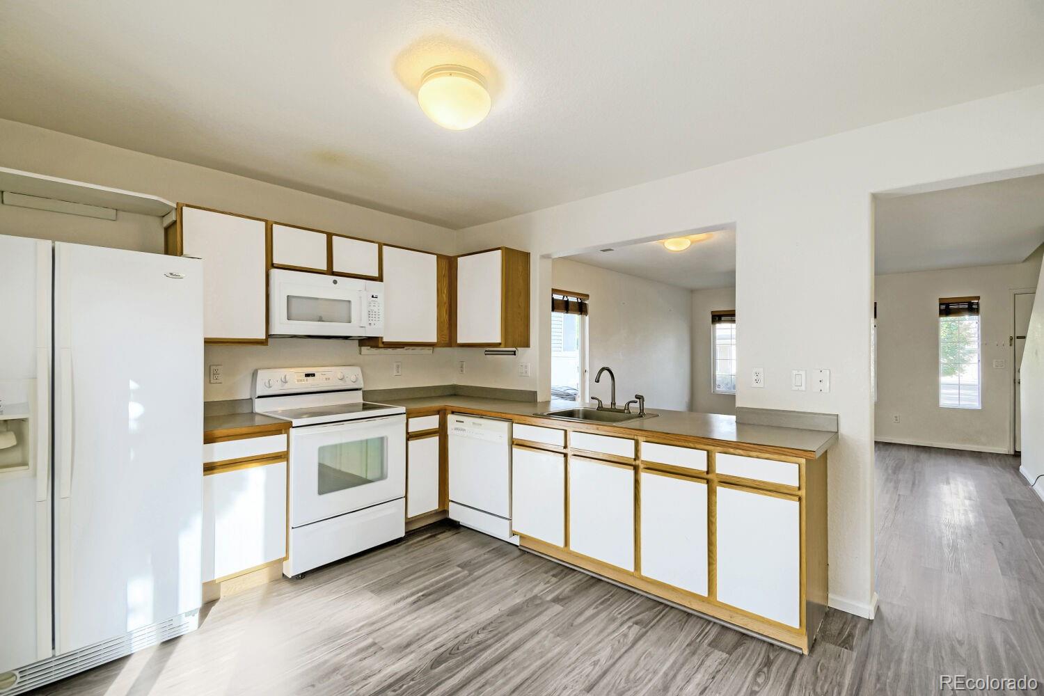 MLS Image #6 for 18654 e 43rd place,denver, Colorado