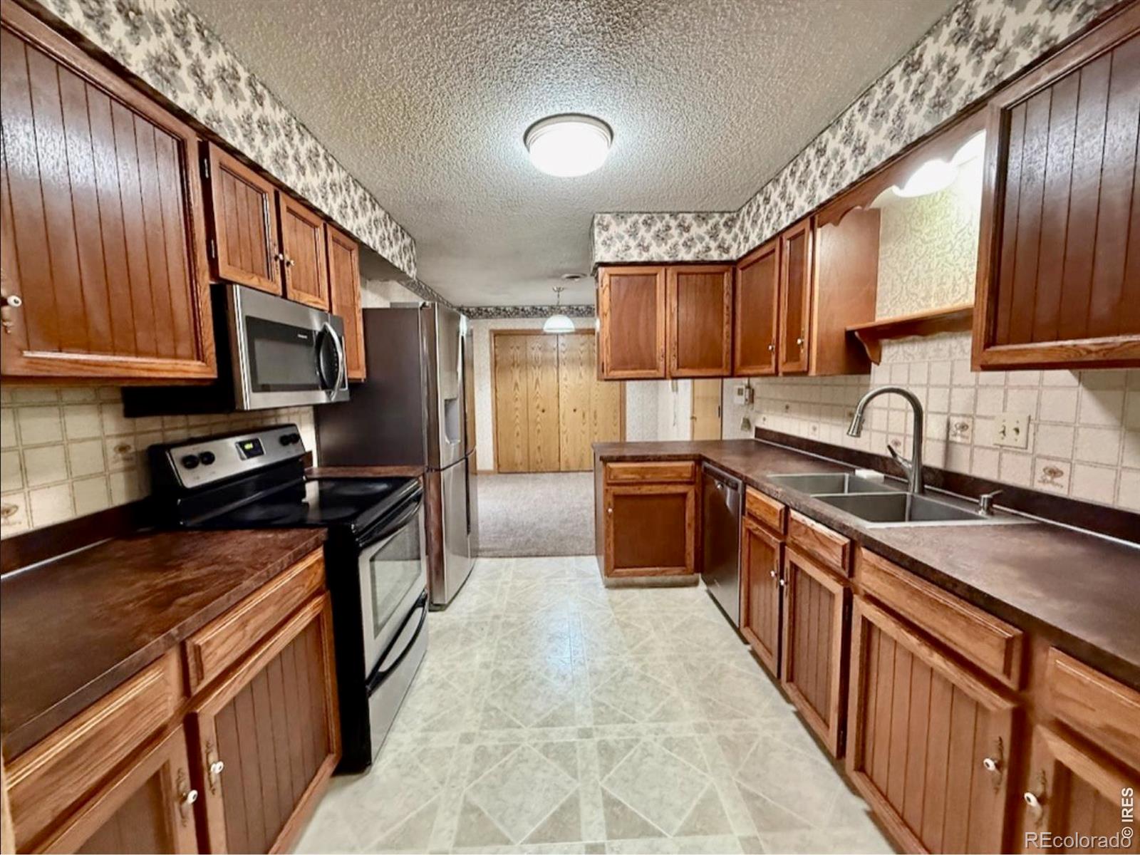 MLS Image #7 for 629  jay drive,sterling, Colorado