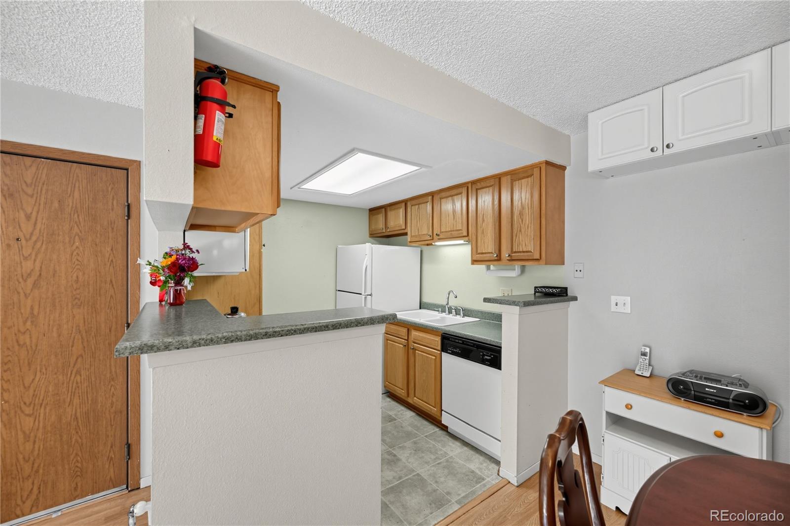 MLS Image #13 for 18301 e kepner place,aurora, Colorado