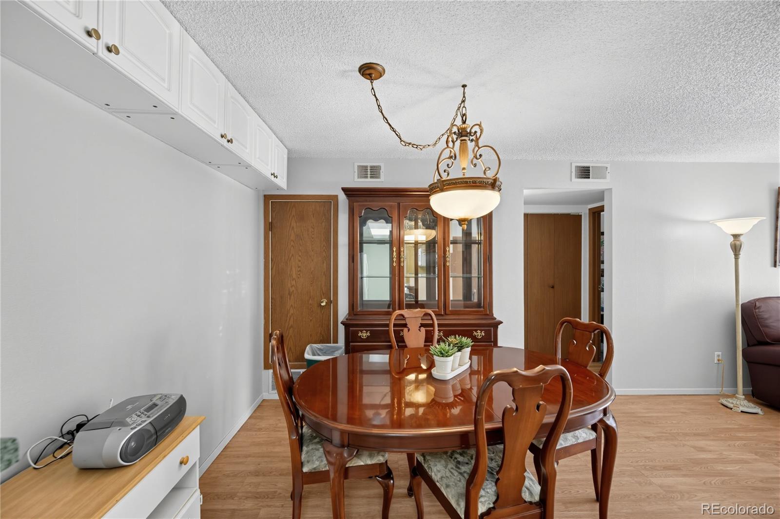 MLS Image #15 for 18301 e kepner place,aurora, Colorado