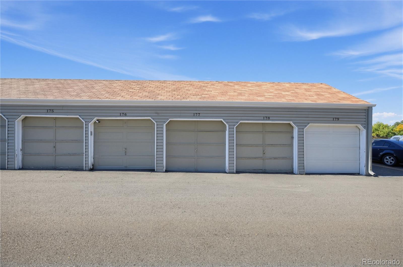 MLS Image #32 for 18301 e kepner place,aurora, Colorado