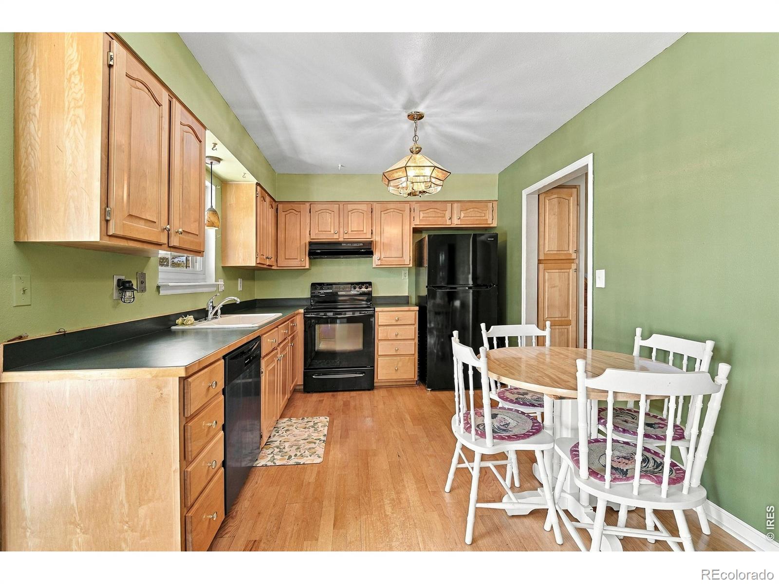 MLS Image #10 for 15303 e nassau drive,aurora, Colorado