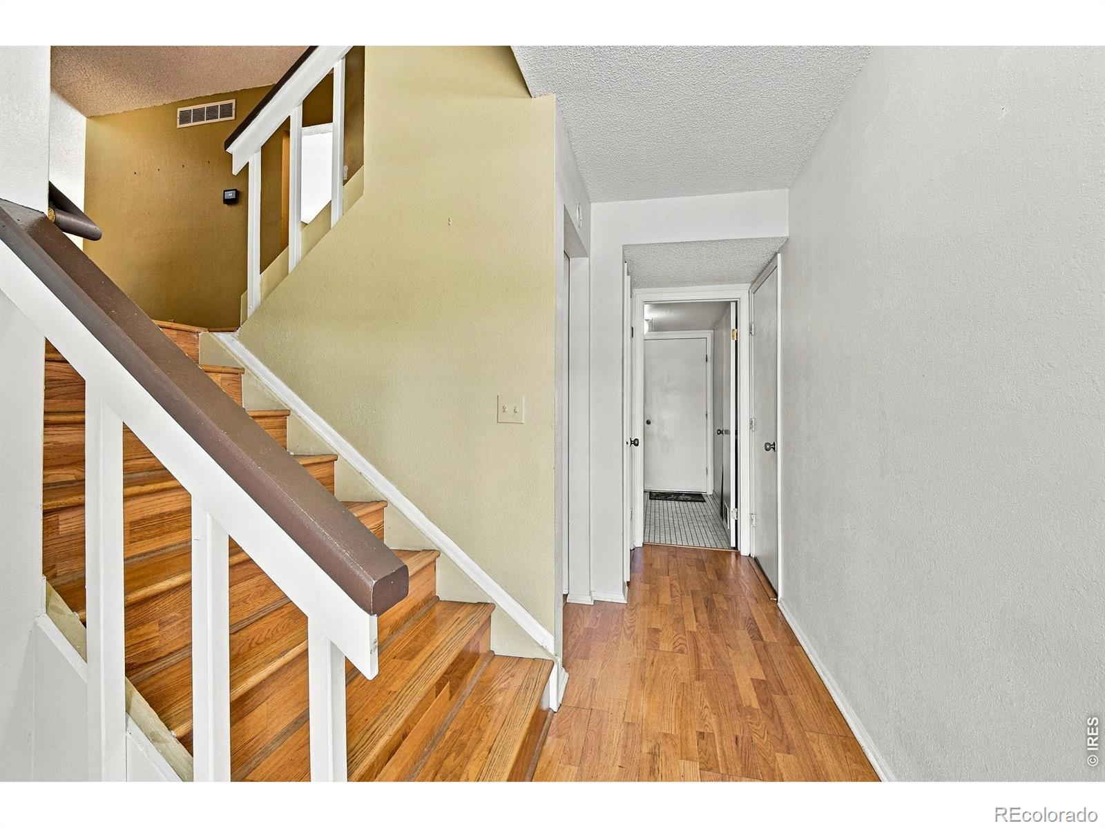 MLS Image #3 for 15303 e nassau drive,aurora, Colorado