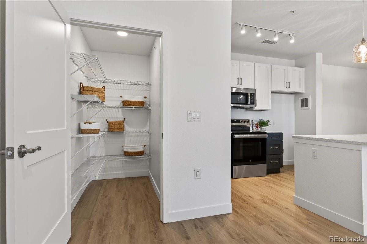 MLS Image #3 for 18633  stroh road,parker, Colorado