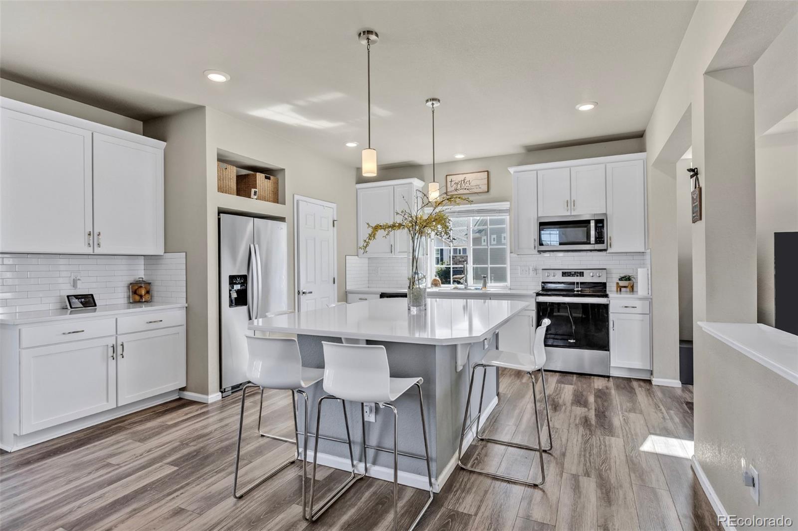 MLS Image #4 for 21895 e 44th place,aurora, Colorado
