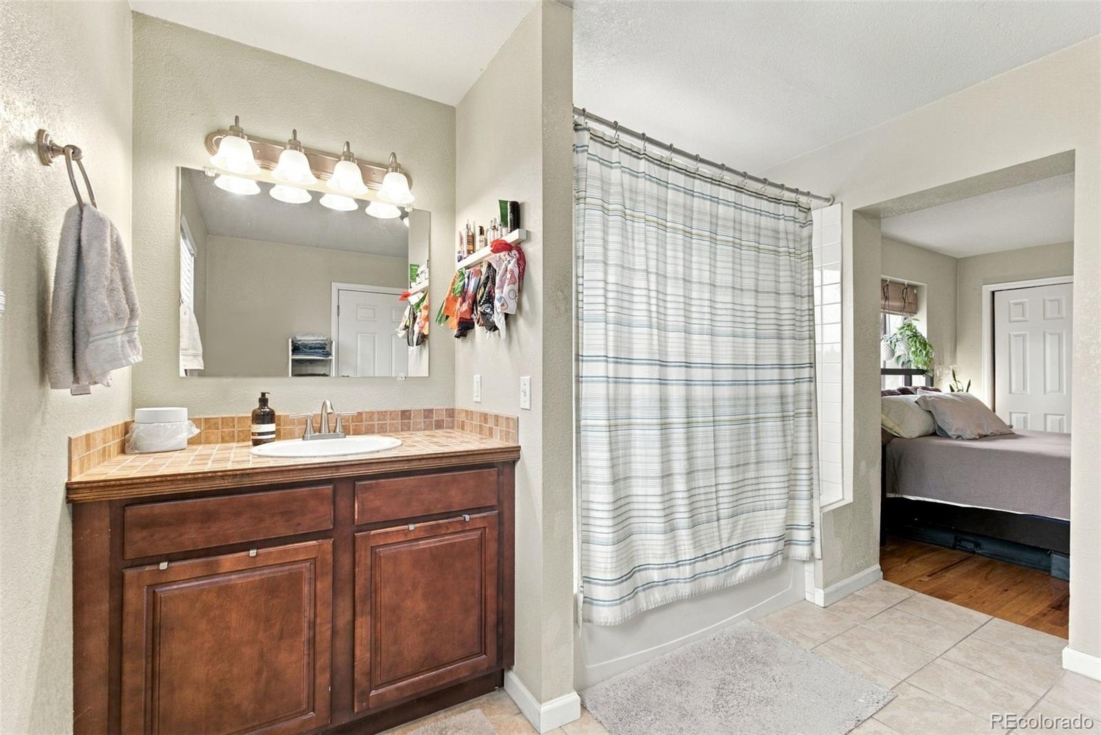 MLS Image #21 for 5319 e martin luther king boulevard,denver, Colorado