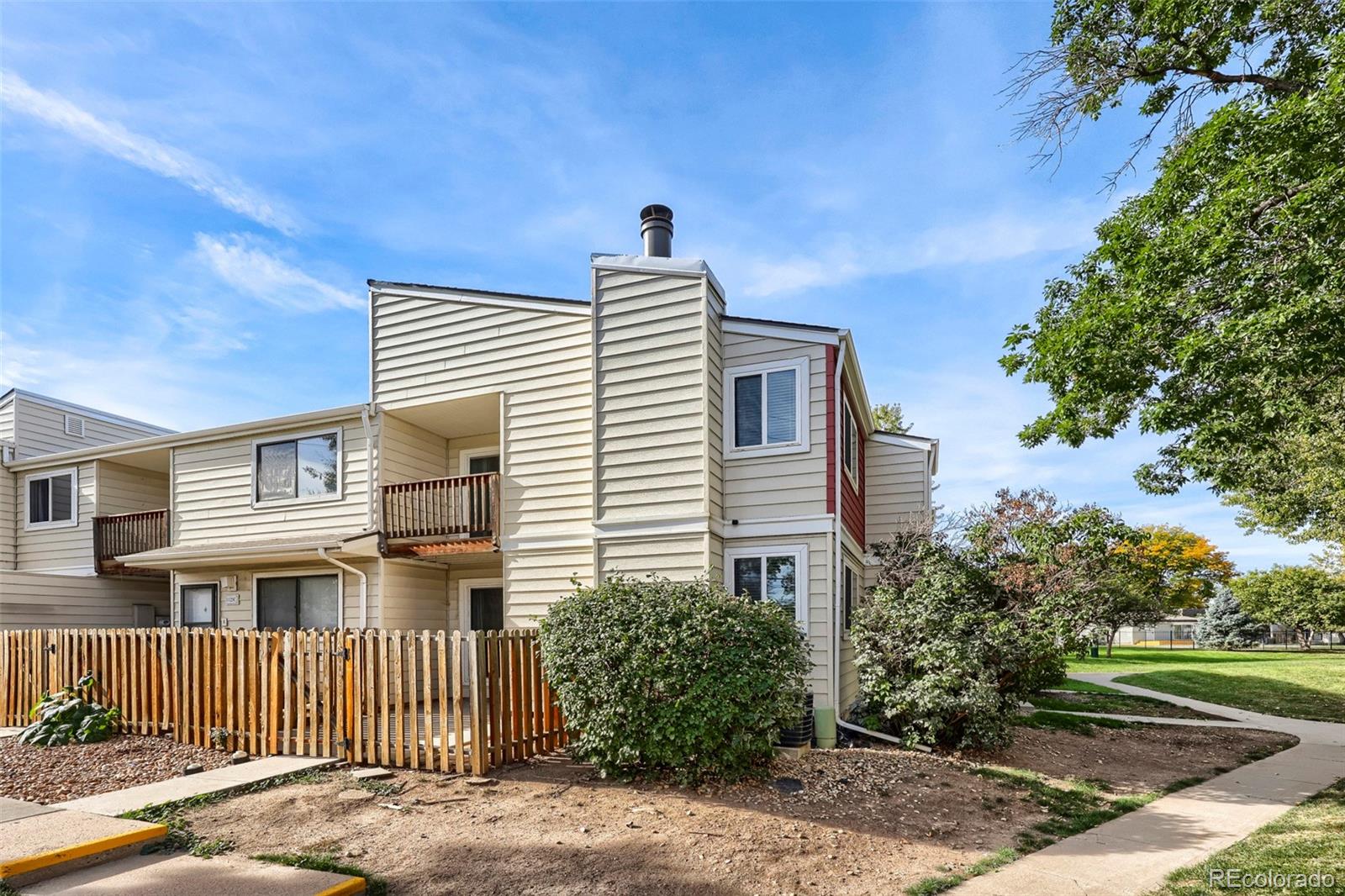 MLS Image #16 for 1125 s oneida street a,denver, Colorado