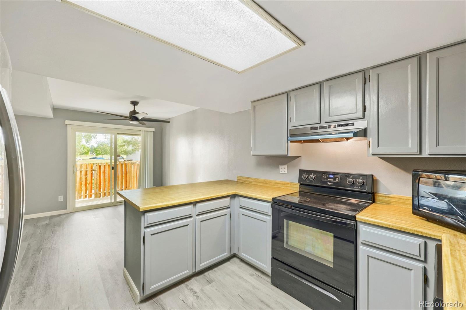 MLS Image #3 for 1125 s oneida street a,denver, Colorado