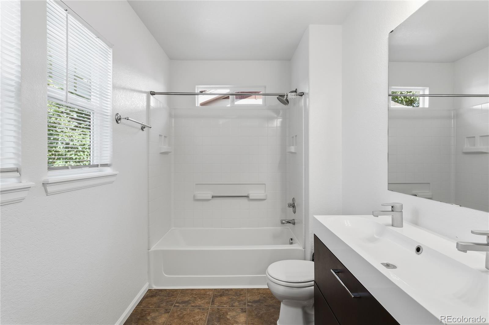 MLS Image #16 for 4372 s independence street,littleton, Colorado