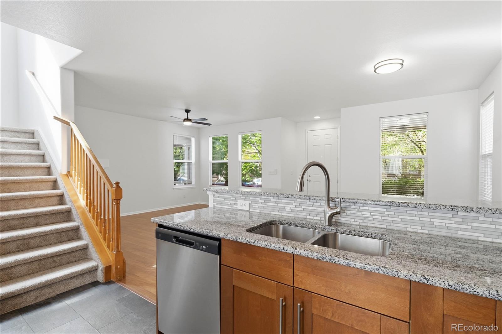 MLS Image #8 for 4372 s independence street,littleton, Colorado