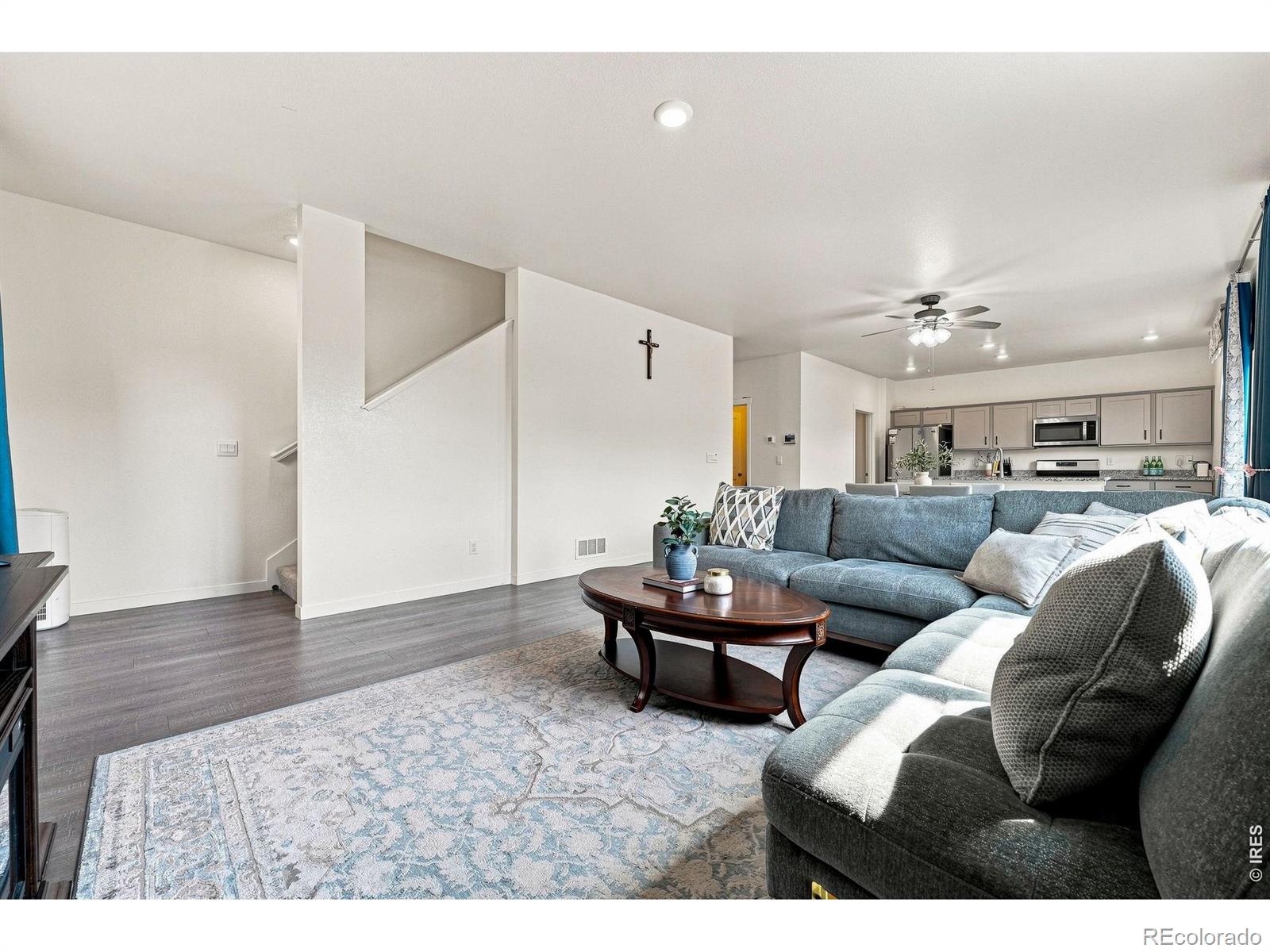 MLS Image #13 for 430  thrush place,johnstown, Colorado