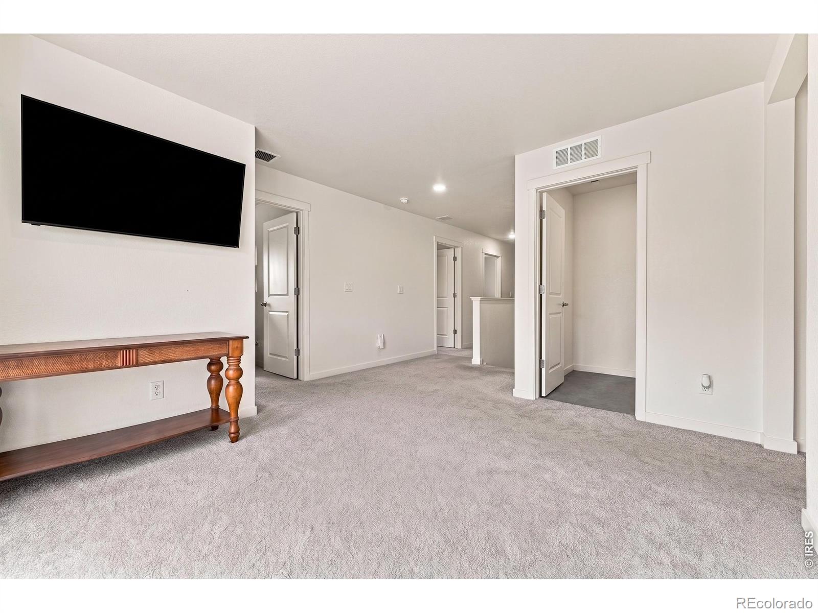 MLS Image #22 for 430  thrush place,johnstown, Colorado