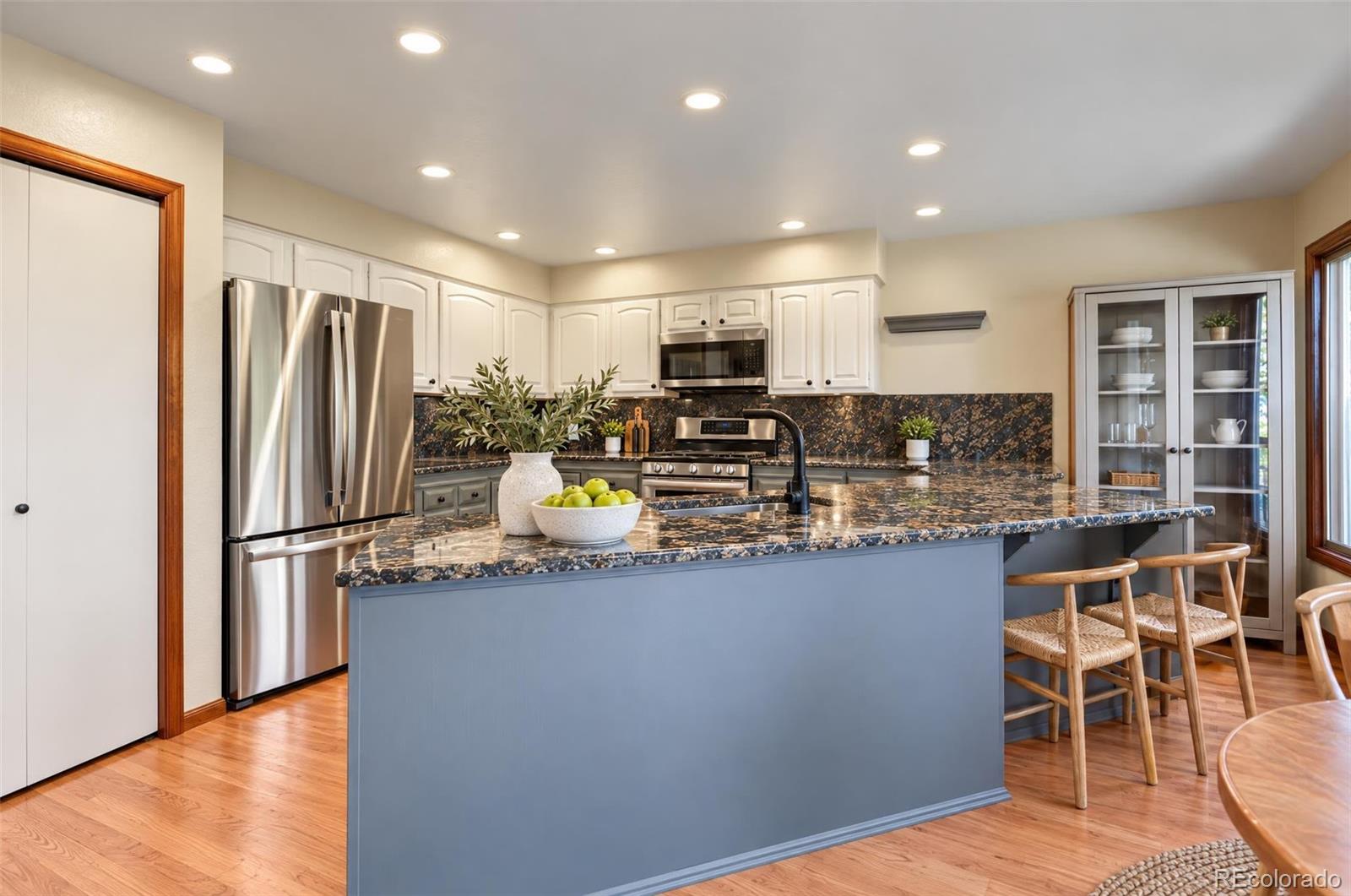 MLS Image #5 for 6865  briar rose trail,littleton, Colorado