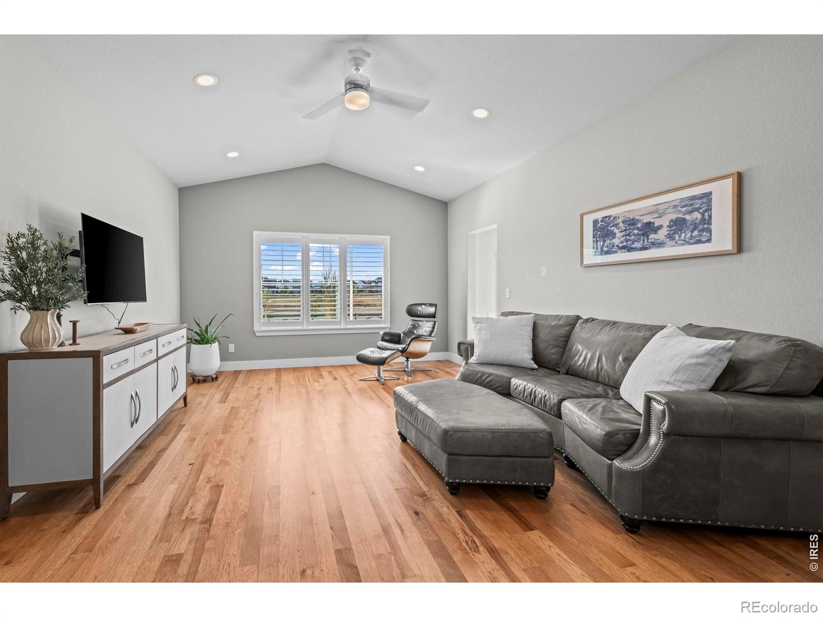 MLS Image #10 for 1122  village circle,erie, Colorado