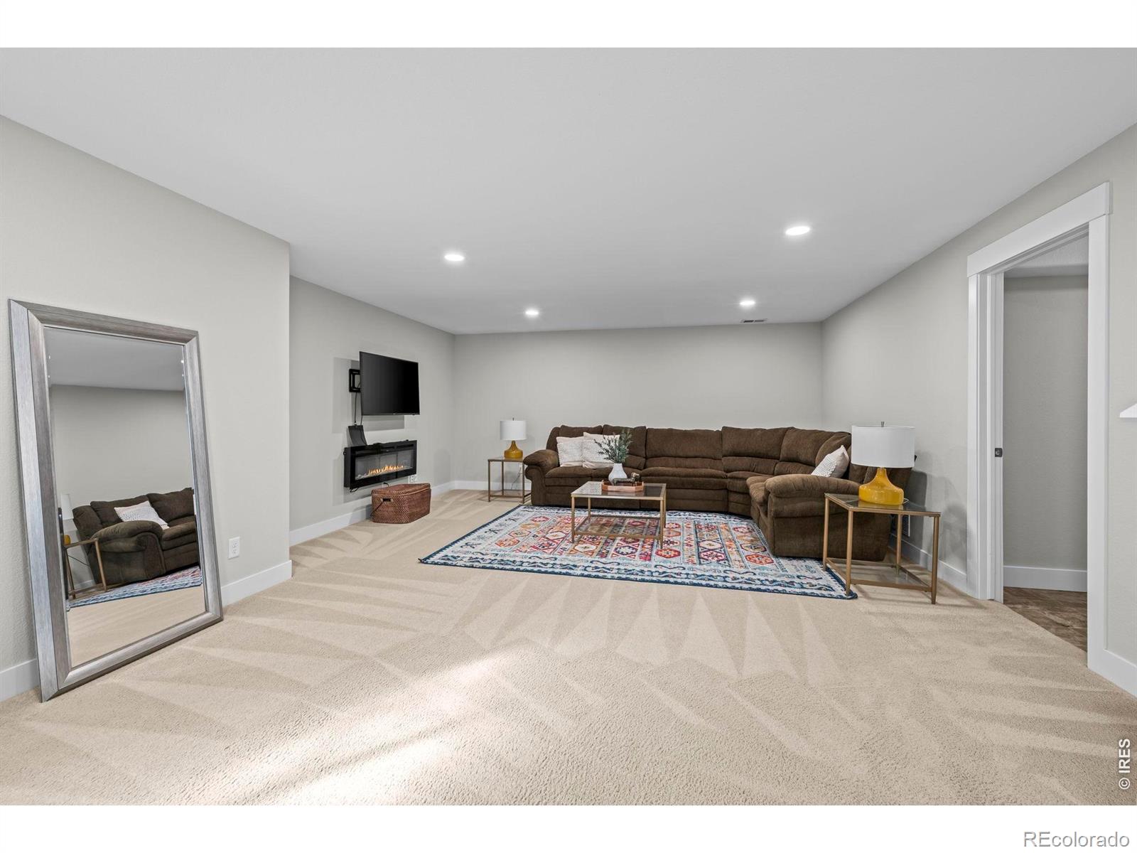 MLS Image #24 for 1122  village circle,erie, Colorado