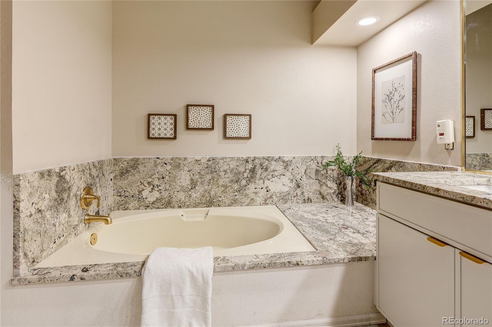 MLS Image #36 for 8849  blue mountain place,highlands ranch, Colorado