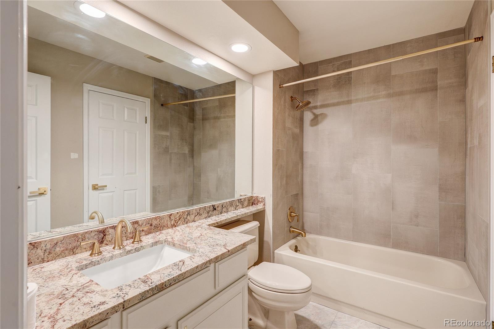 MLS Image #40 for 8849  blue mountain place,highlands ranch, Colorado