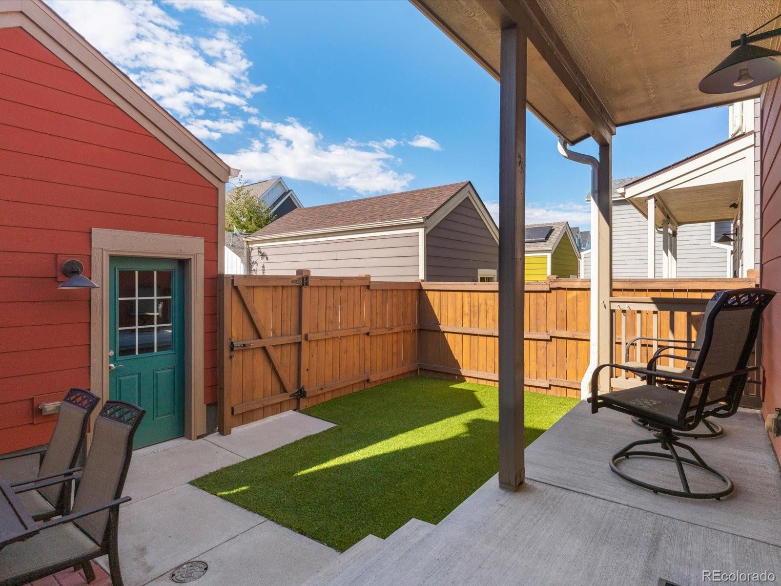 MLS Image #10 for 5849 n boston street,denver, Colorado