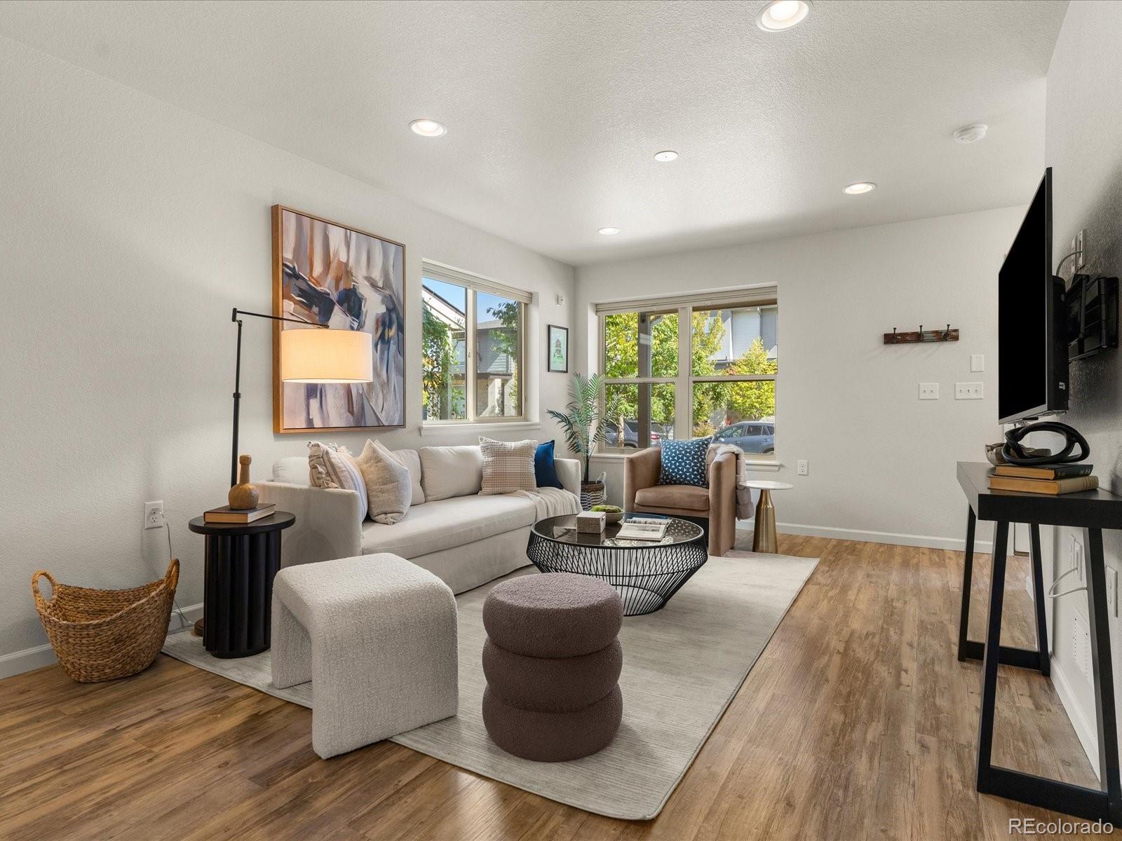 MLS Image #2 for 5849 n boston street,denver, Colorado