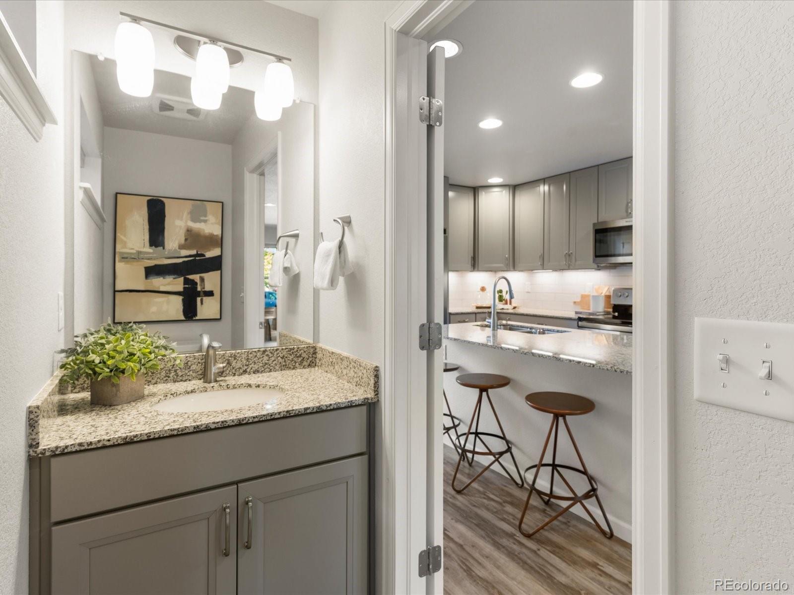 MLS Image #9 for 5849 n boston street,denver, Colorado