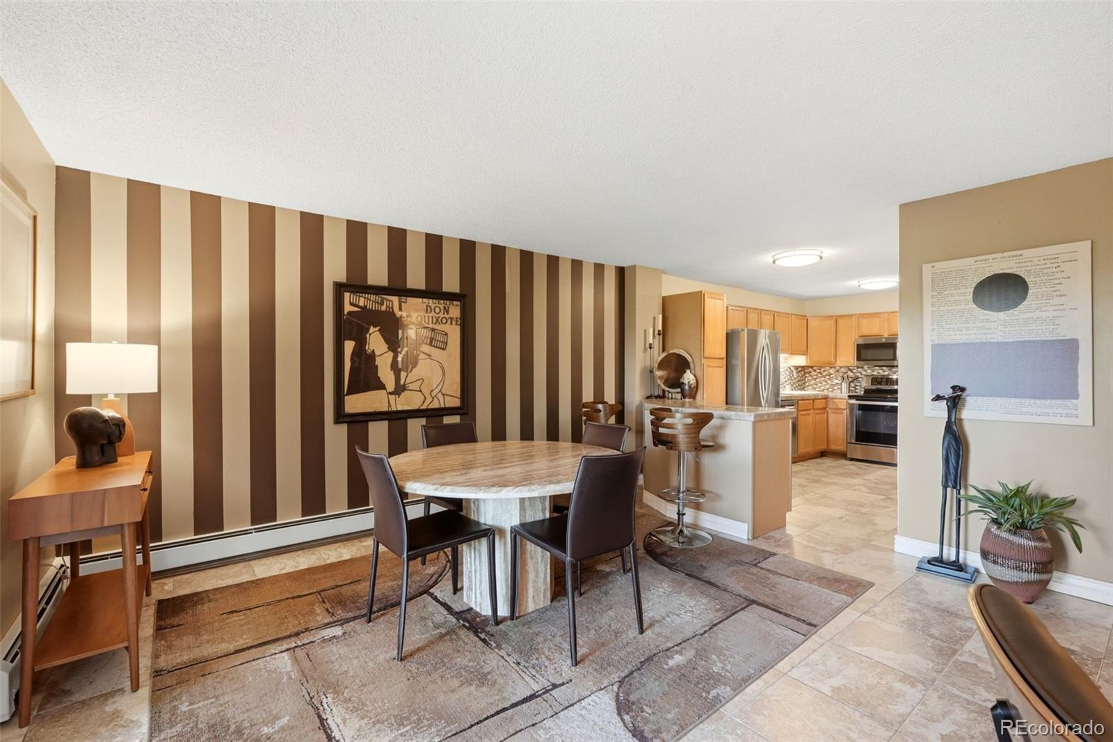 MLS Image #10 for 3450 s poplar street,denver, Colorado