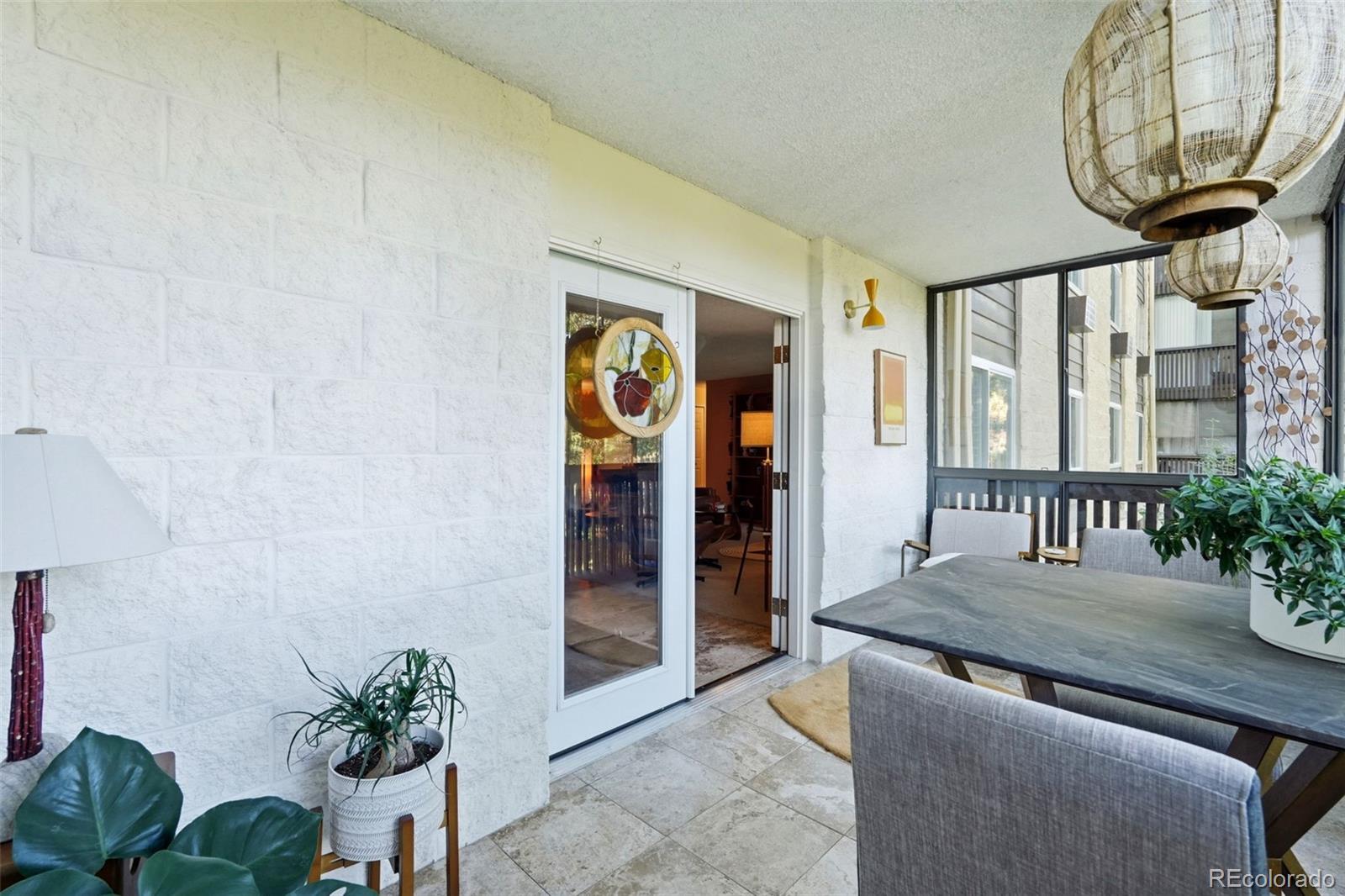 MLS Image #13 for 3450 s poplar street,denver, Colorado