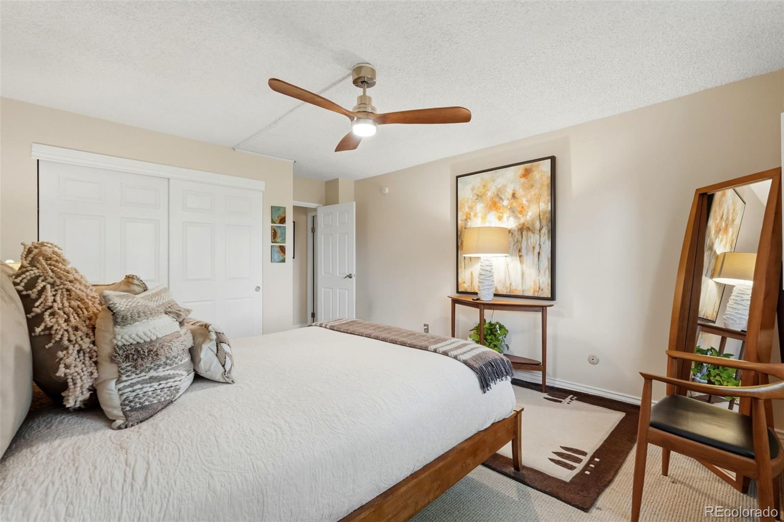 MLS Image #22 for 3450 s poplar street,denver, Colorado
