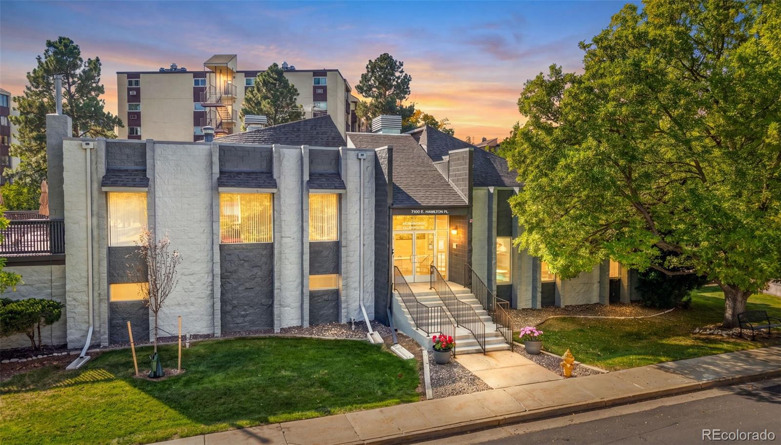 MLS Image #27 for 3450 s poplar street,denver, Colorado