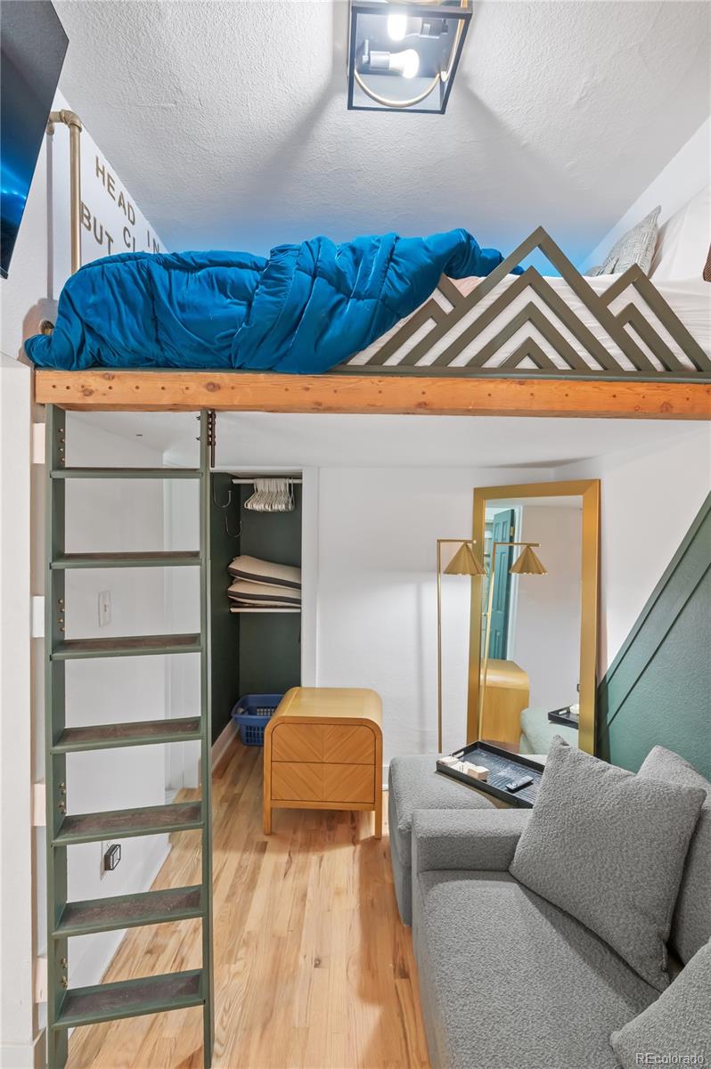 MLS Image #14 for 2252 n clarkson street ,denver, Colorado