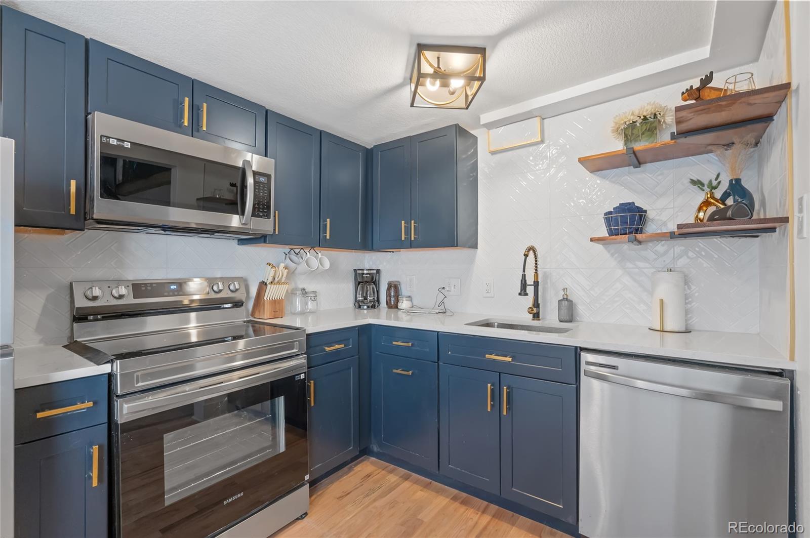 MLS Image #20 for 2252 n clarkson street ,denver, Colorado